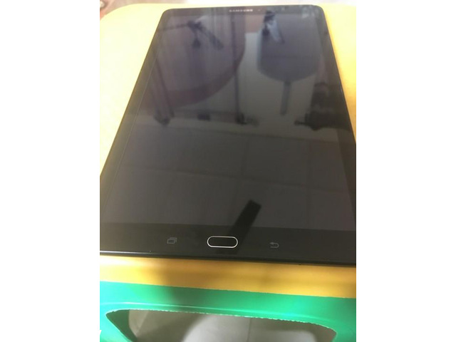 Used Samsung Galaxy Tab E for sale - 1