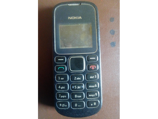 Selling used Nokia 3310 - 1